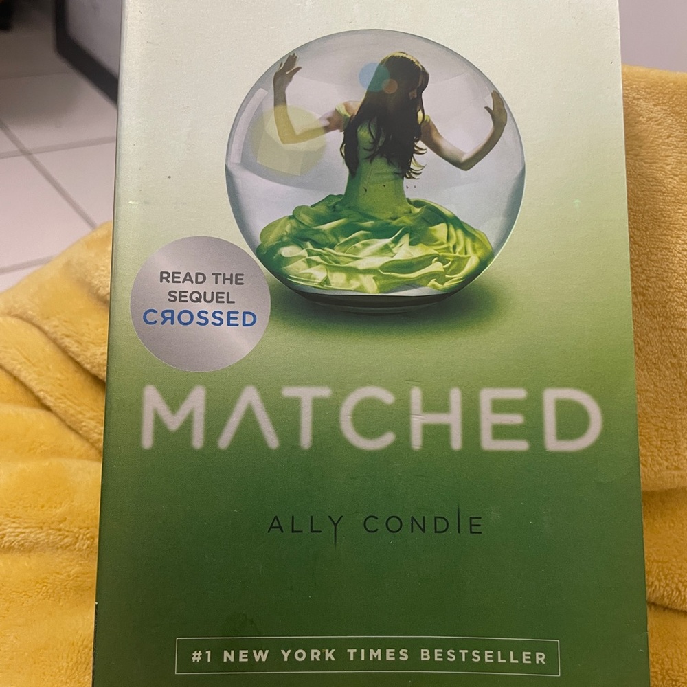 Matched By Ally Condie Teen Book